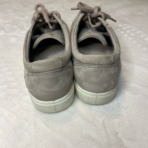 ECCO Women's Taupe Leather Sneakers - Picture 2 of 6
